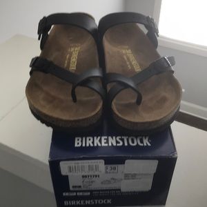 Like new Birkenstock! Worn 1x, great condition!